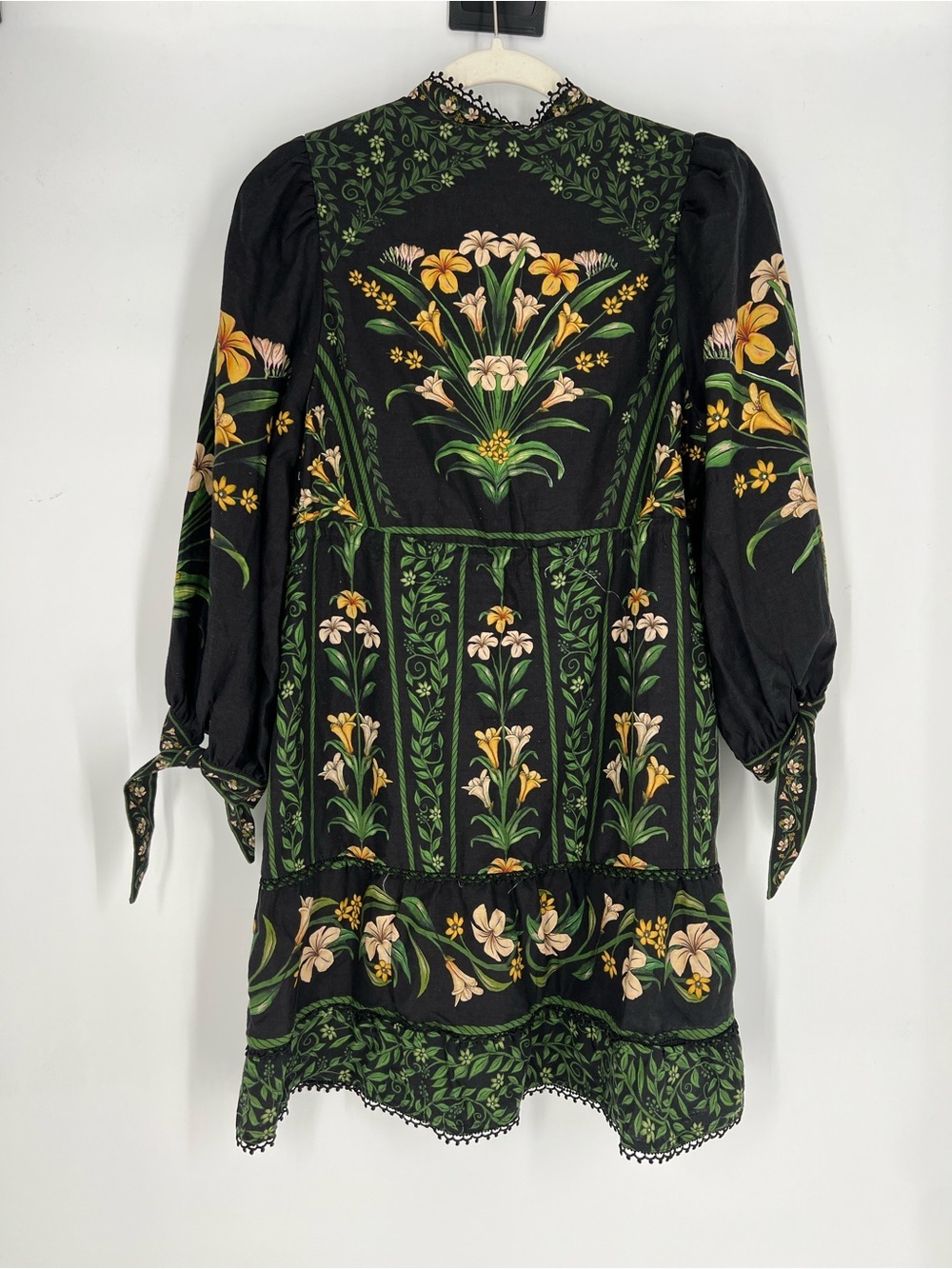 Farm Rio Flowers Arch Black Linen Floral Boho Lace Scalloped Mini Dress XS NWT - Picture 10 of 10